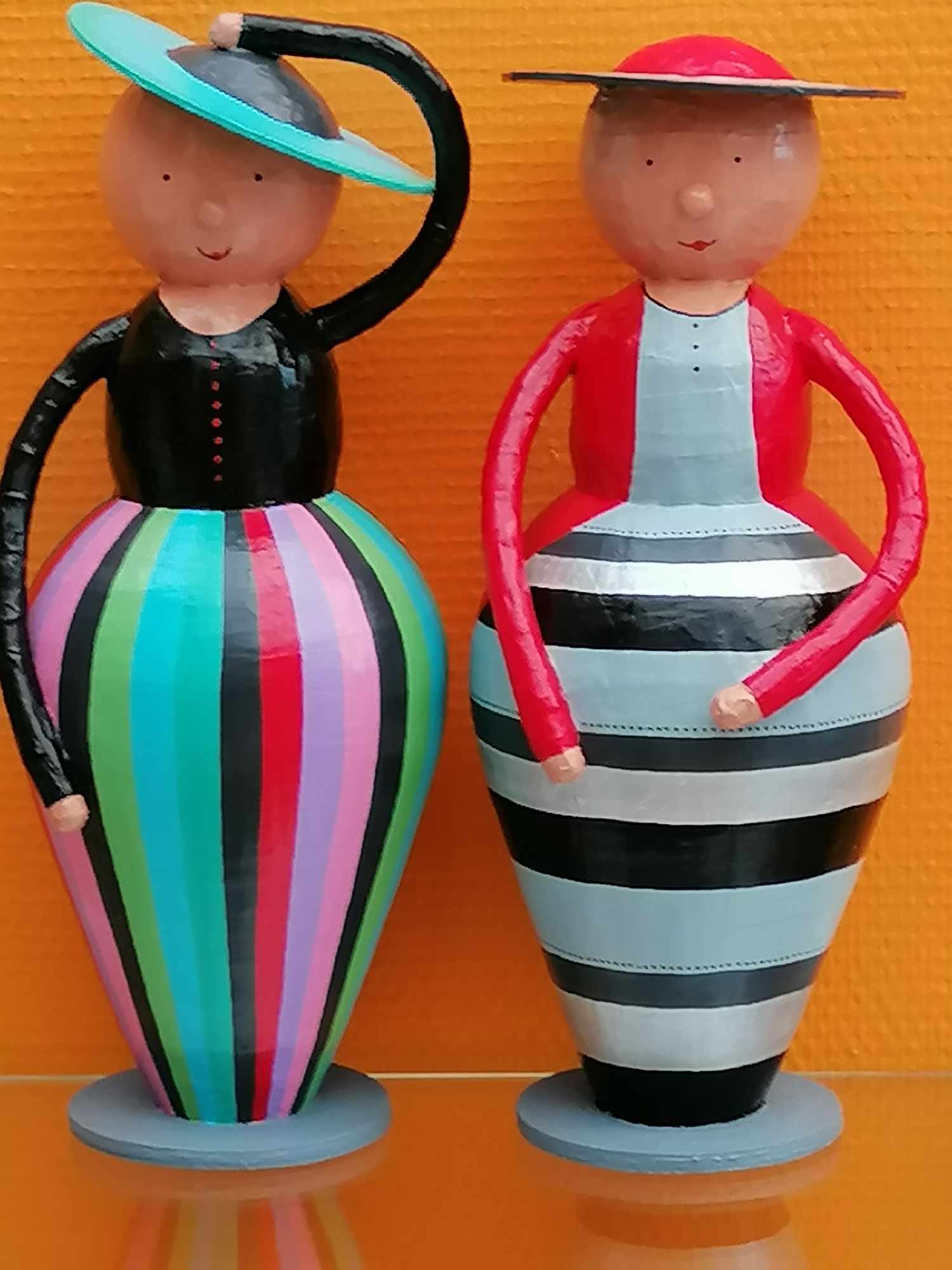 30 euros/pièce - H. env 35cm    à commander si plus disponible